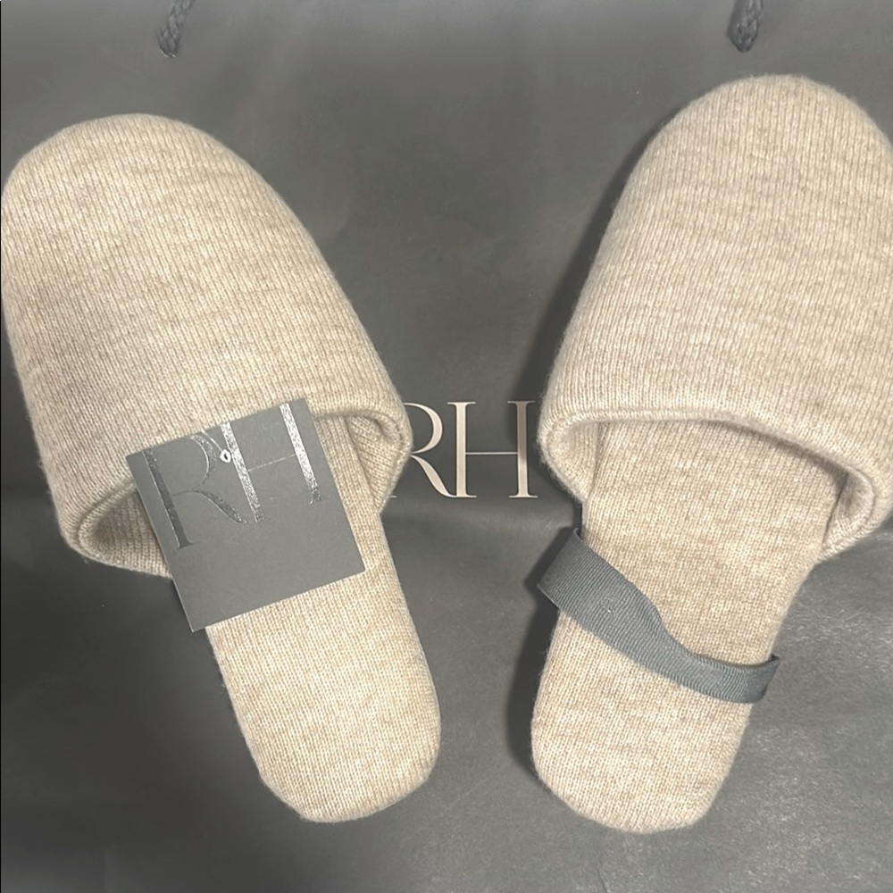 Beige Cashmere Slippers, Size Small